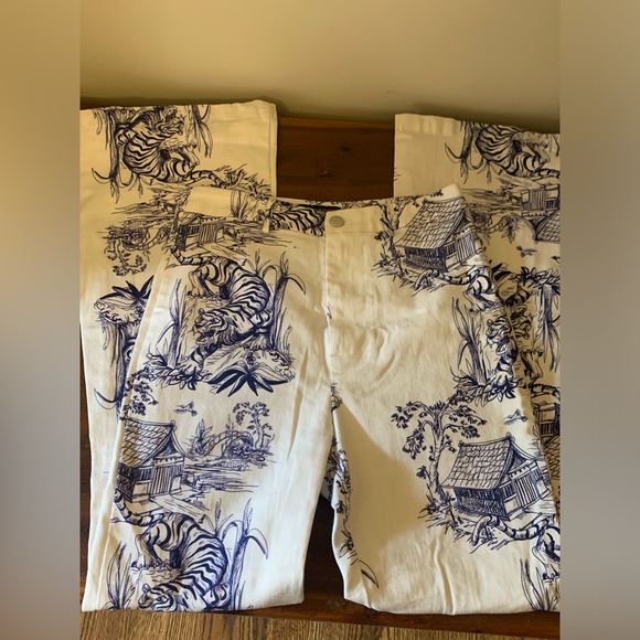 Finesse Dawn Tiger Print Set Top SM Bottoms XS - Picture 7 of 13